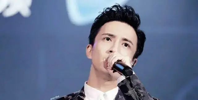 “放过”薛之谦后！李雨桐终于活成了自己想要的样子！
